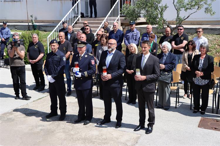 Slika PU_DN/2023/32 obljetnica osnutka SJP grof//1.jpg